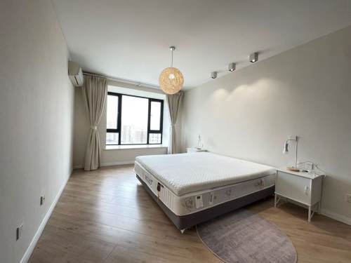 Housing image — Bedroom