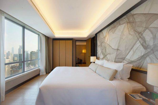 High-Floor Spacious 1BR Serviced Apartment in Xintiandi (L8/L14)