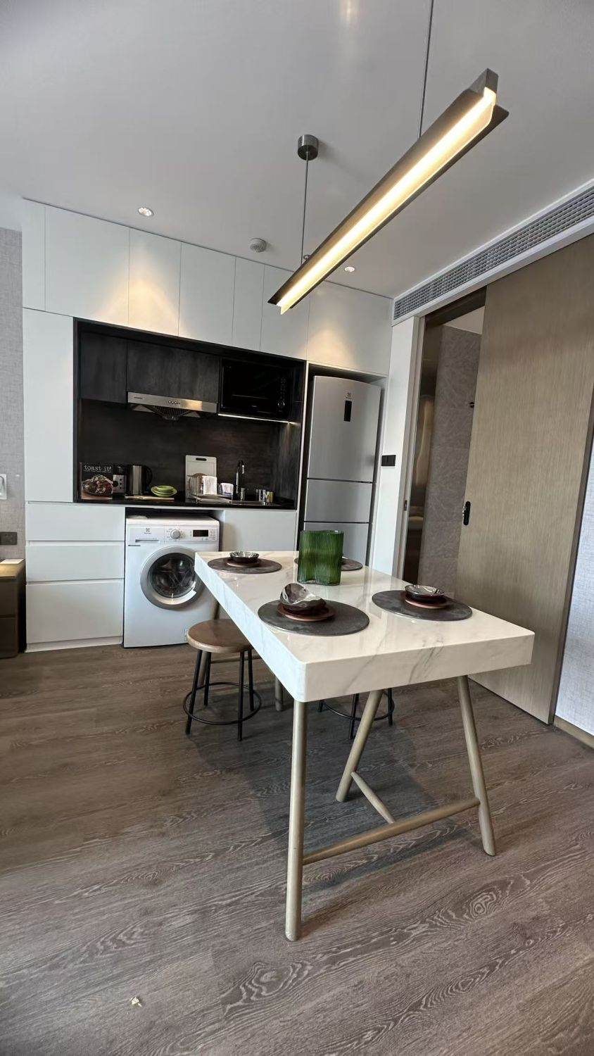 Housing image — Dining Area
