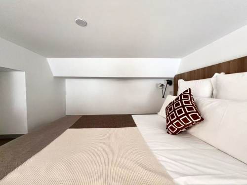 Housing image — Bedroom