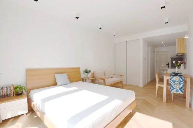 1BR Apartment in Old Xuhui (L10/L11)