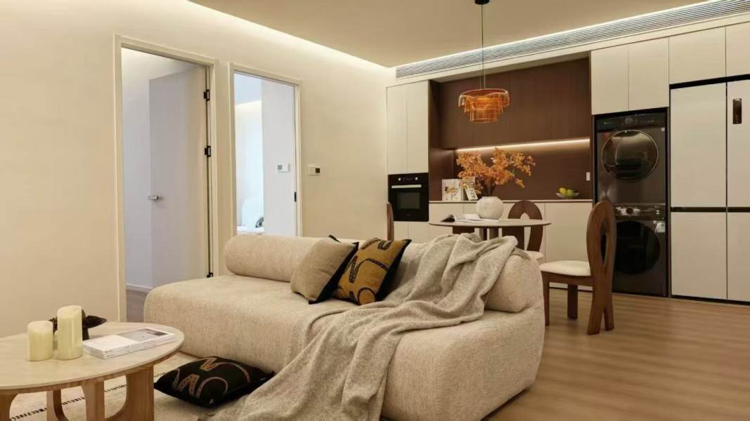 Housing image — Living Room