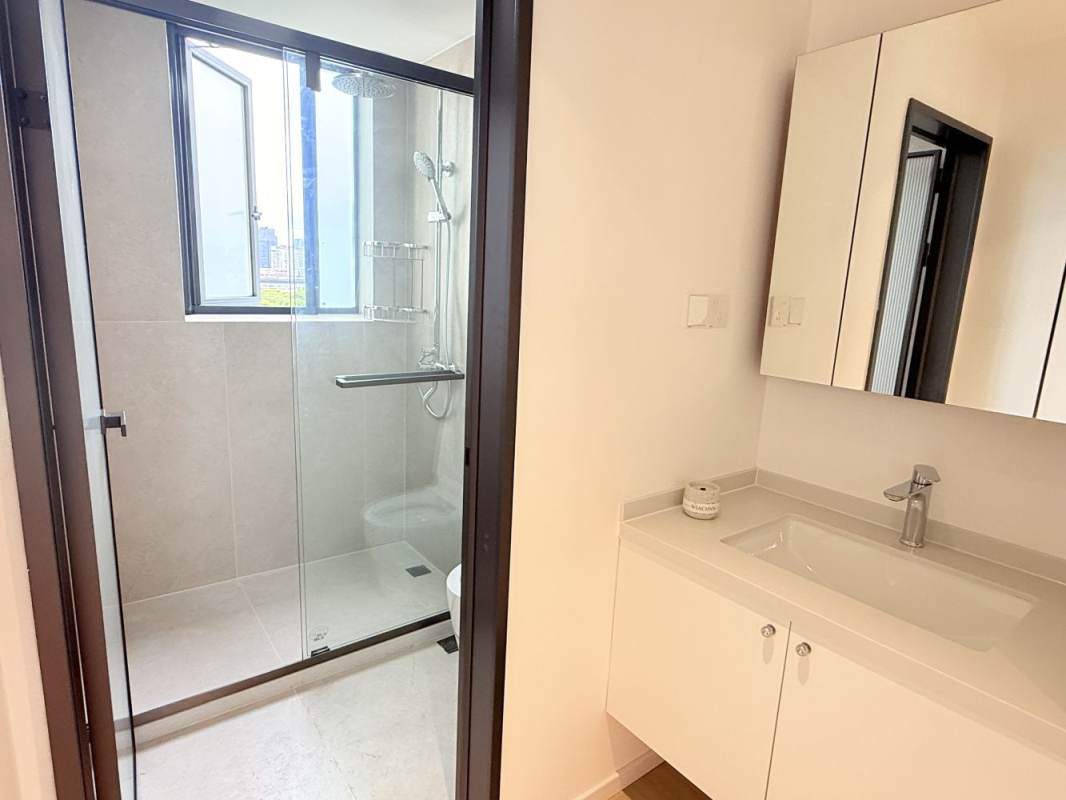 Housing image — Bathroom