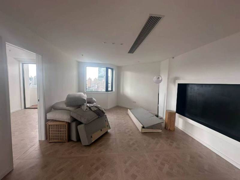 Housing image — Living Room