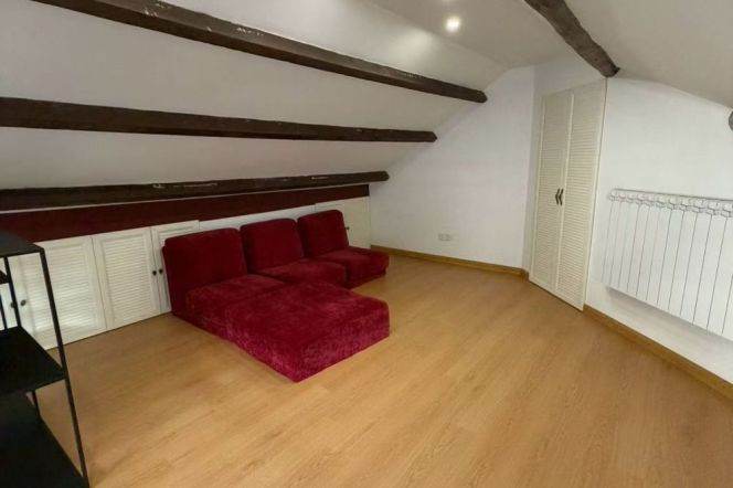 2BR Lane House in Old Xuhui with Terrace