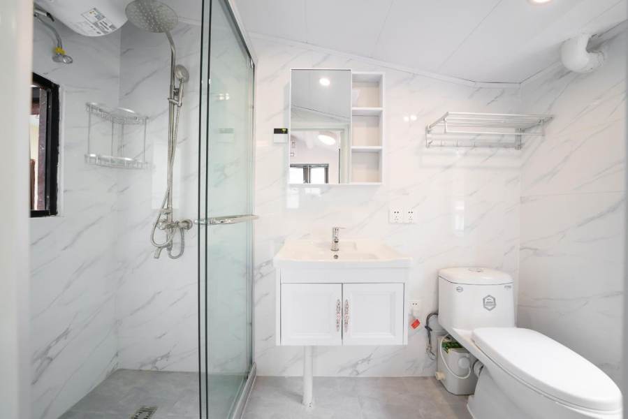 Housing image — Bathroom