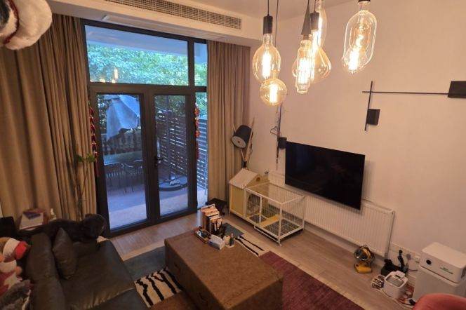 4BR Apartment in Xujiahui with Terrace (L3/L4/L10)