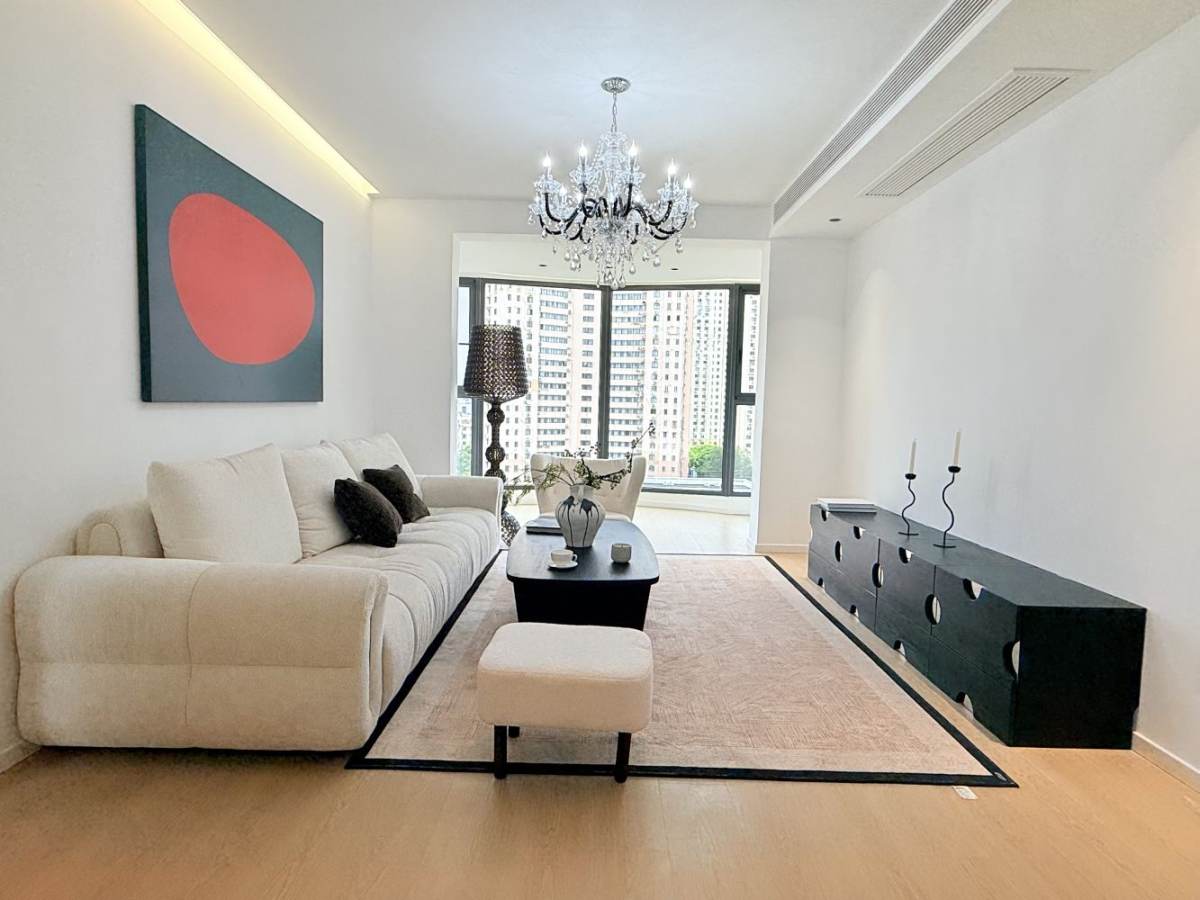 Housing image — Living Room
