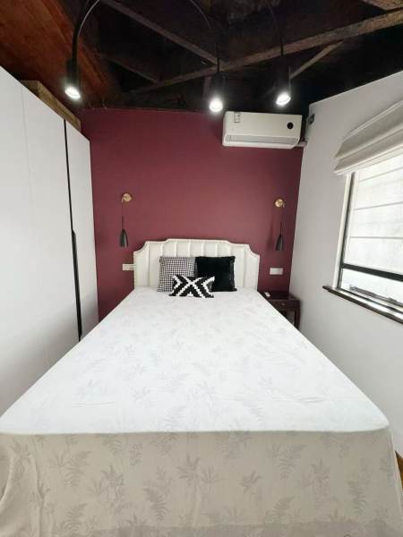 Housing image — Bedroom