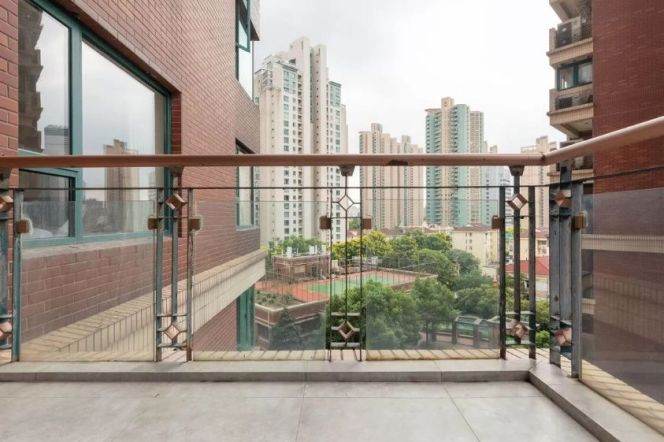 3BR Apartment at The Courtyards
