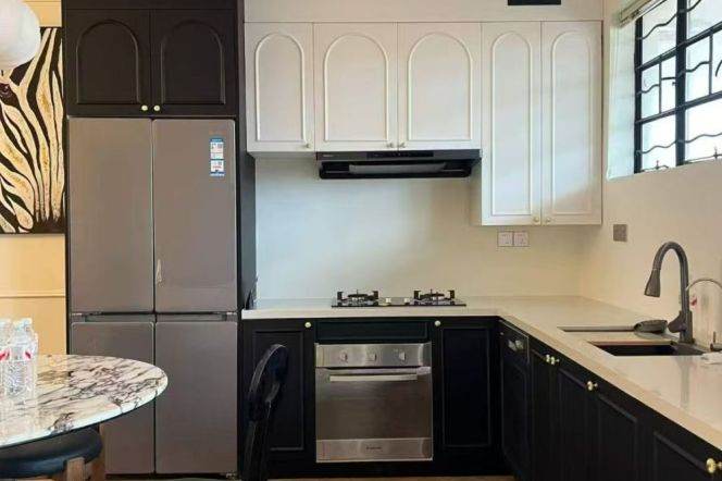Spacious 2BR Heritage Apartment in Old Xuhui (L1/L7)