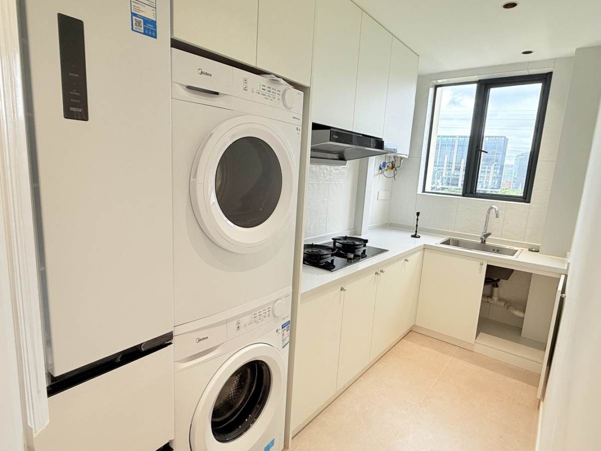 Housing image — Kitchen