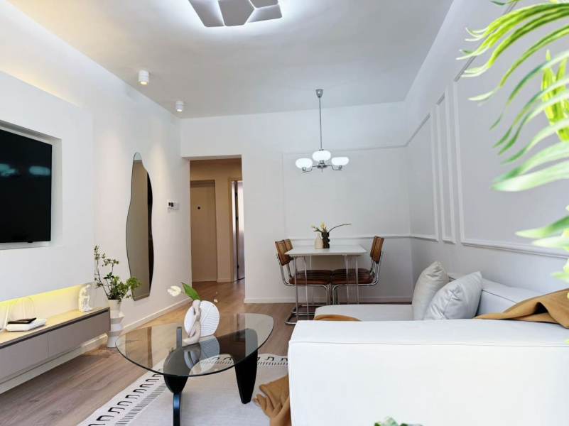 Housing image — Living Room