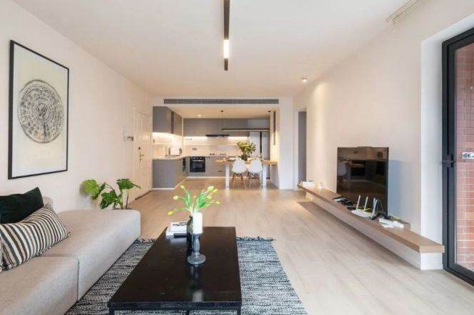 3BR Apartment at The Courtyards