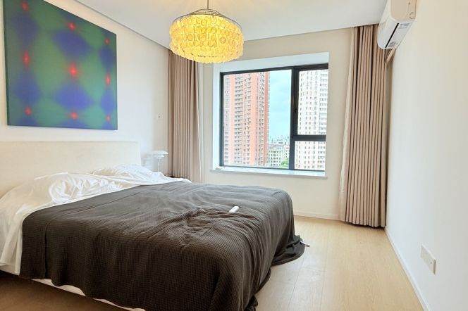 2BR Apartment near Shanghai Normal University Guilin Lu Campus (L9/L15)