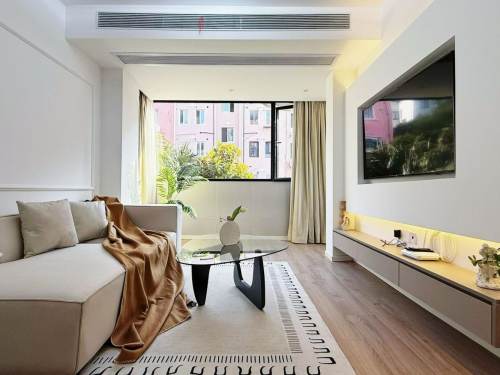 Housing image — Living Room