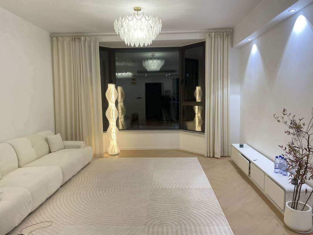 Housing image — Living Room