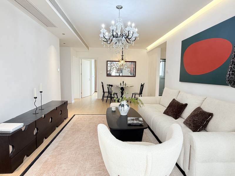 Housing image — Living Room