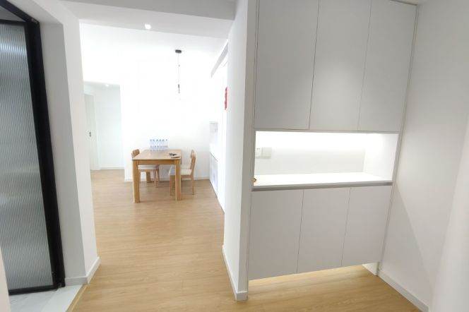2BR Apartment at Oriental Manhattan (L1/L9/L11)