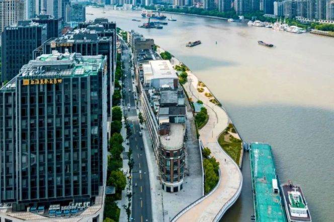 High-Floor 3BR Apartment near Nanpu Bridge Metro (L4/L9)