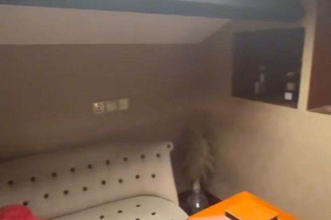 1BR Lane House in Jing'an with Terrace