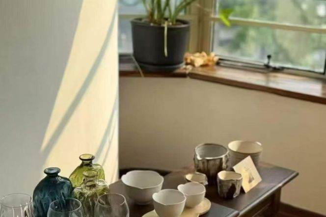 High-Ceiling 2BR Heritage Apartment in Old Xuhui with Floor-to-Ceiling Windows (L1/L7)