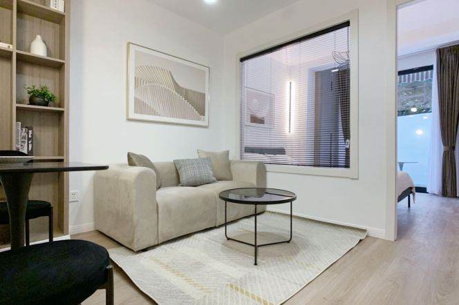 1BR Apartment near West Yan'An Rd Metro with Private Garden (L3/L4)