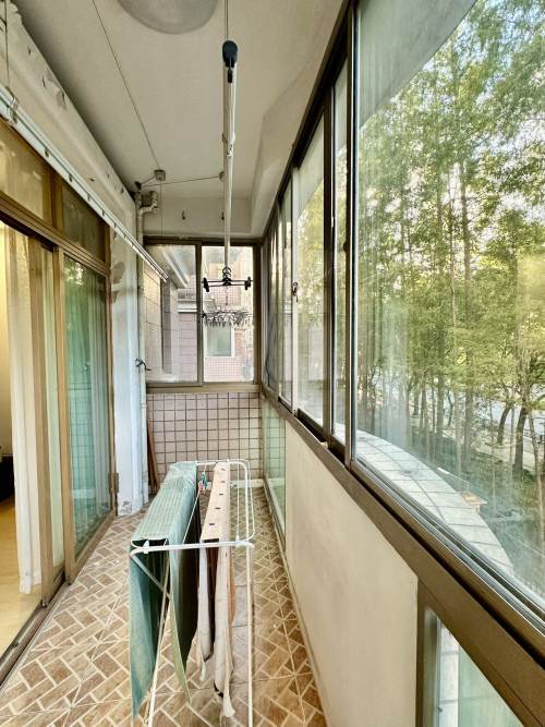 Housing image — Balcony