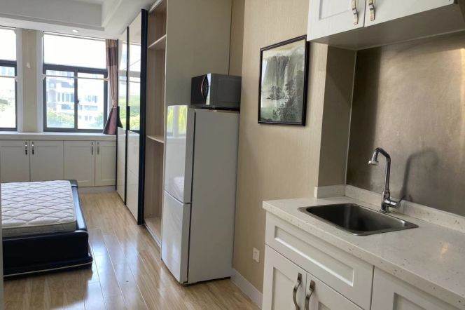 1BR Apartment near IMIX Park (L7)