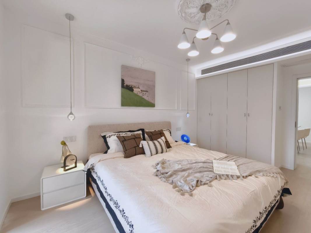 Housing image — Bedroom