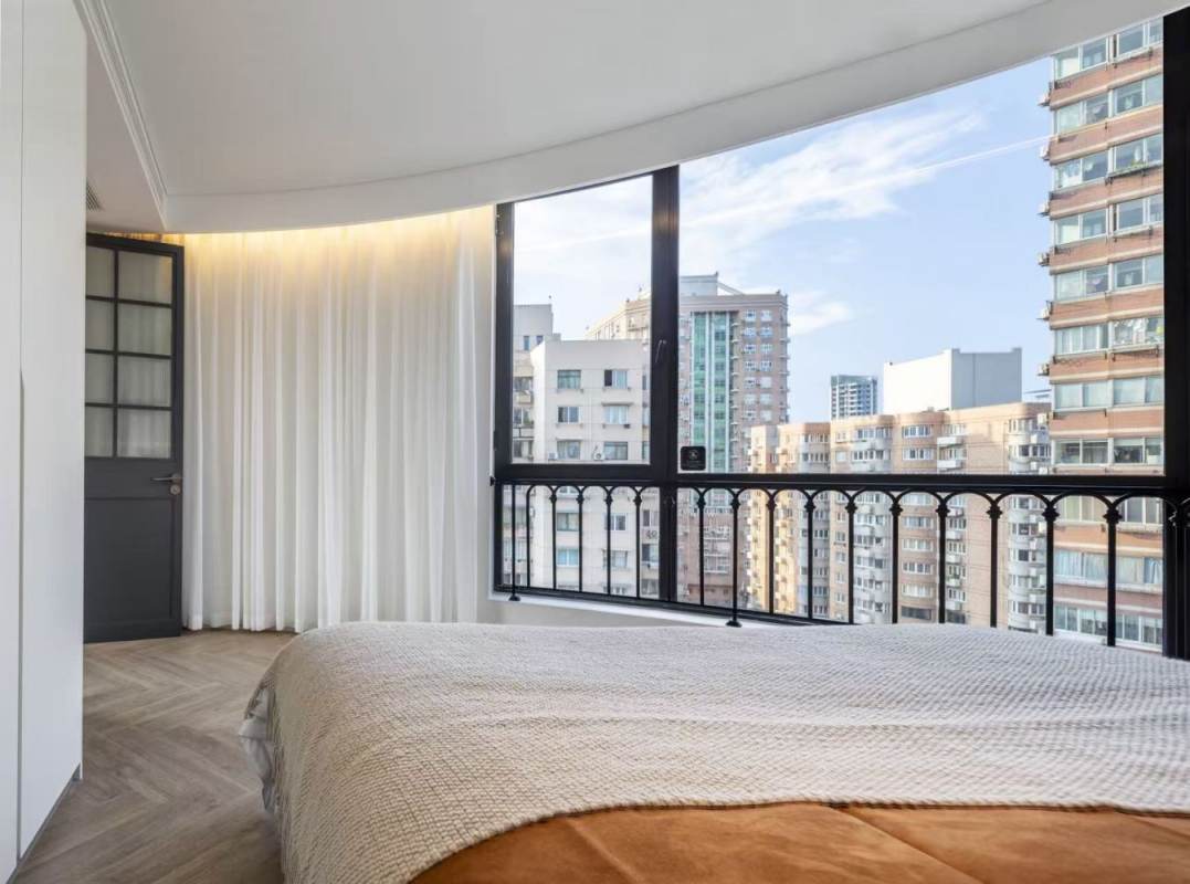 Housing image — Bedroom