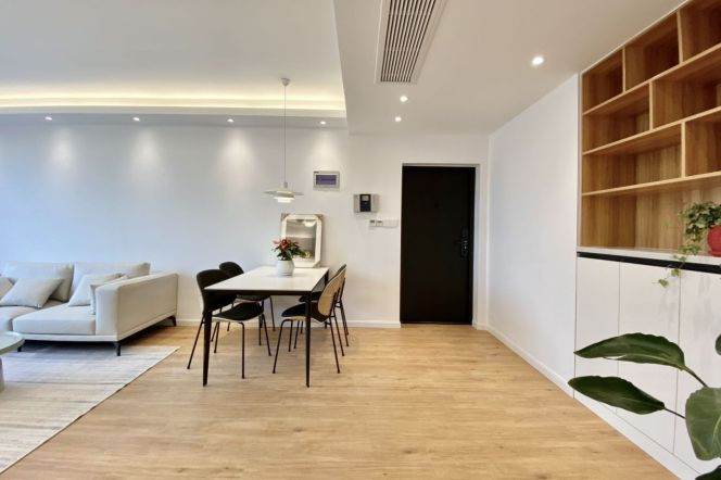 High-Floor 2BR Apartment at Da'an Garden (L13/L14)