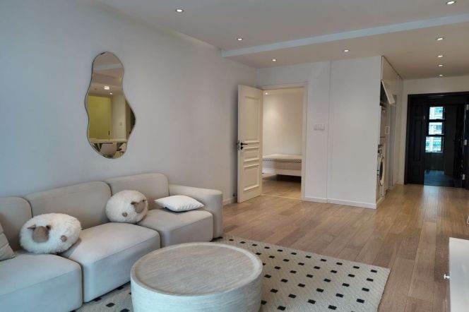 3BR Apartment at The Courtyards