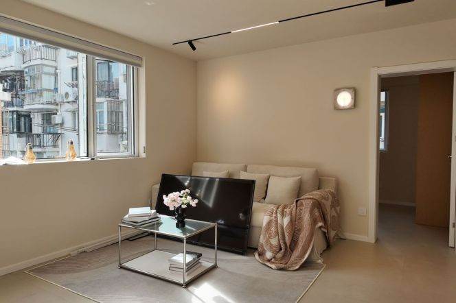 2BR Lane House in Jing'an (L7)