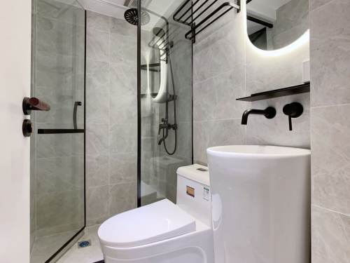 Housing image — Bathroom