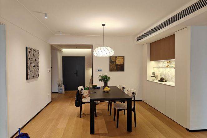 High-Floor Spacious 3BR Apartment at Oriental Manhattan with Outstanding View (L1/L9/L11)