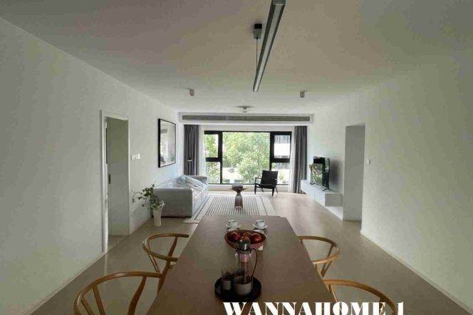 3BR Apartment at Shanghai Grand Plaza (Compound)
