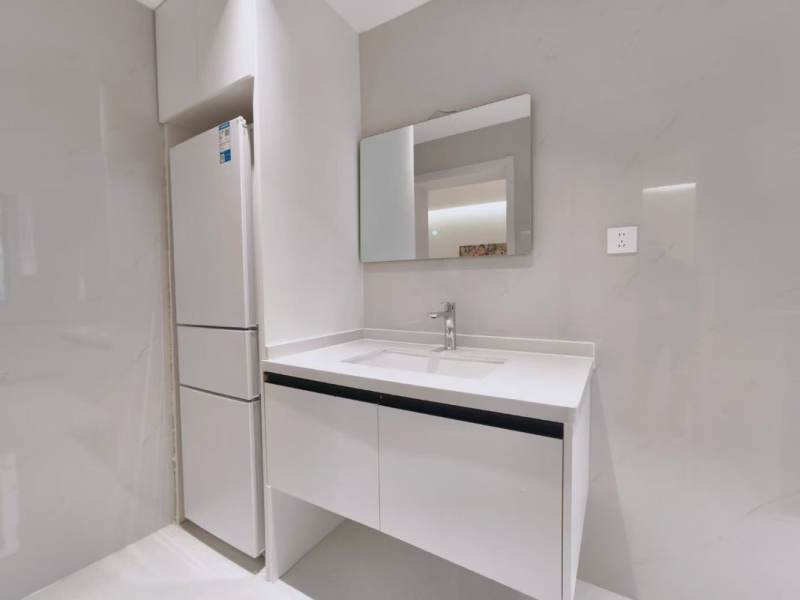 Housing image — Bathroom
