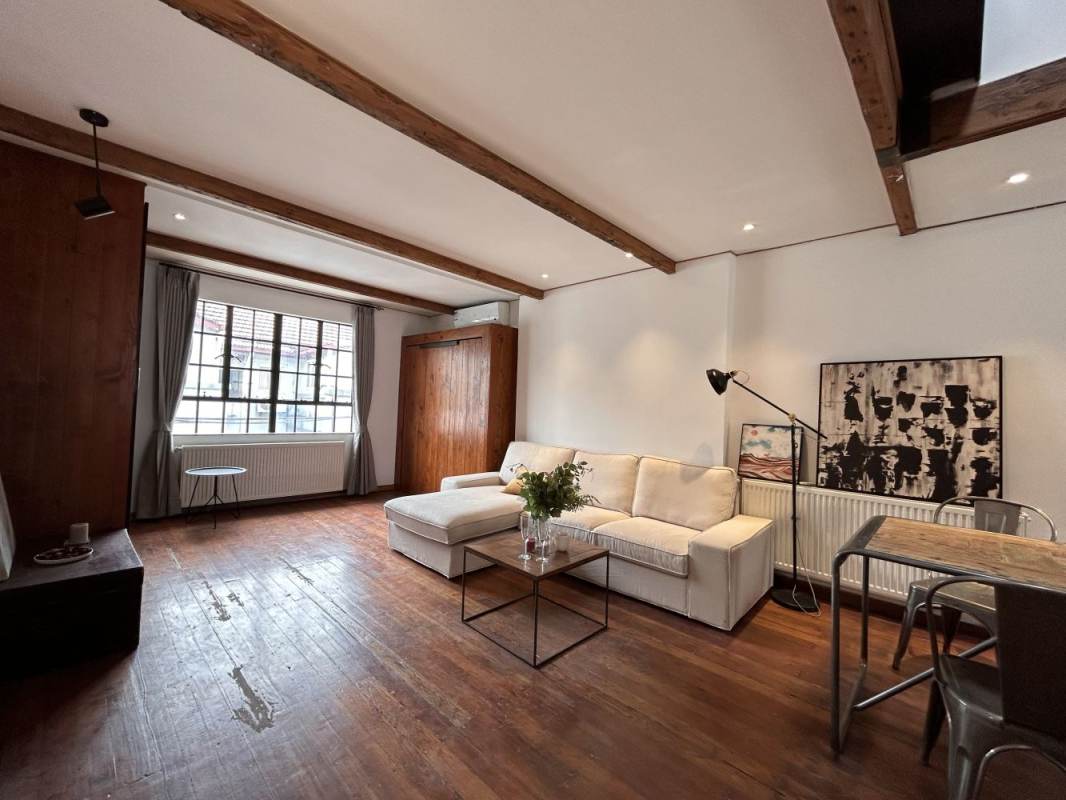 Housing image — Living Room