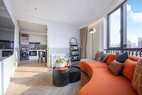 Housing image — Living Room