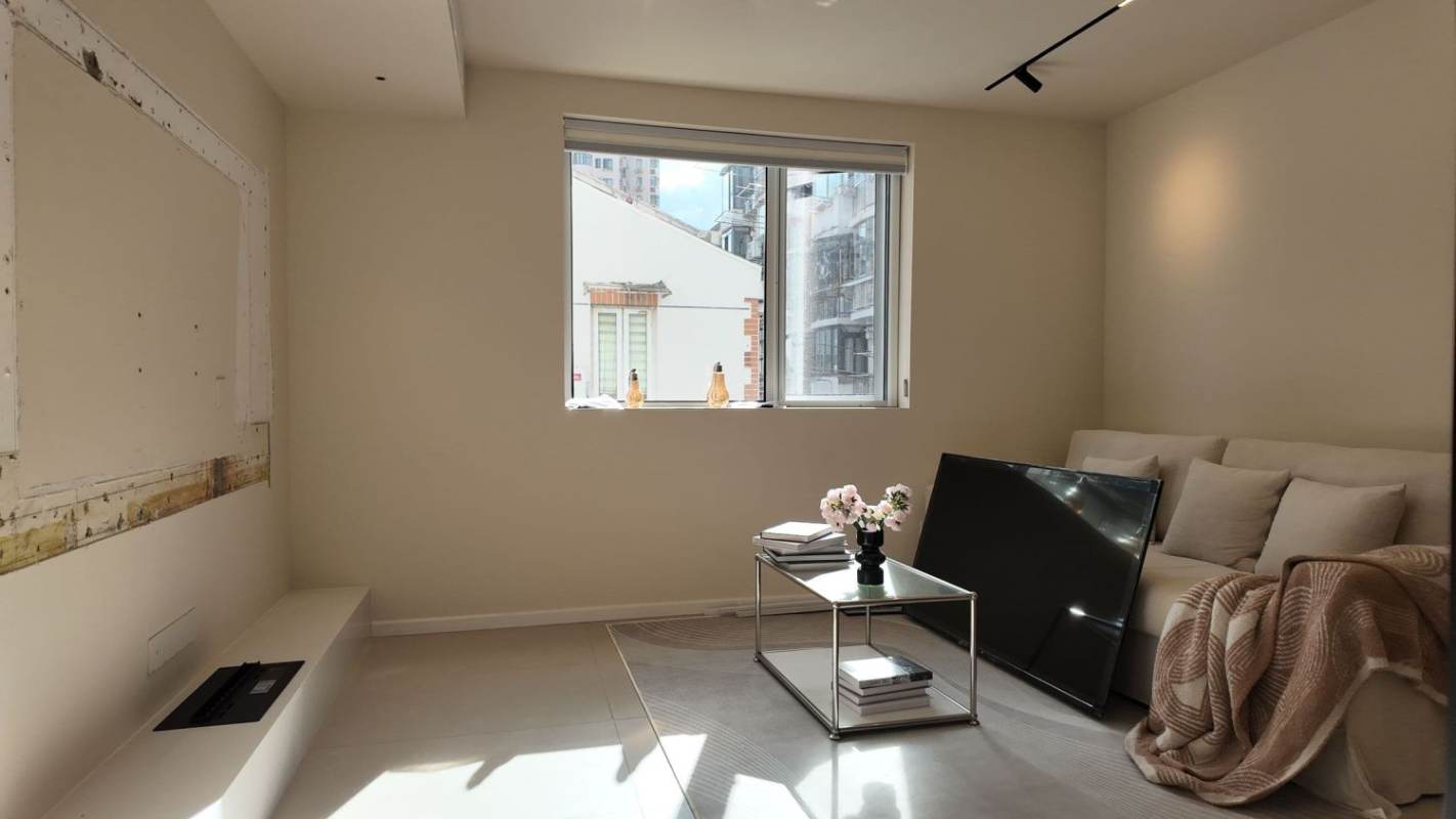 Housing image — Living Room