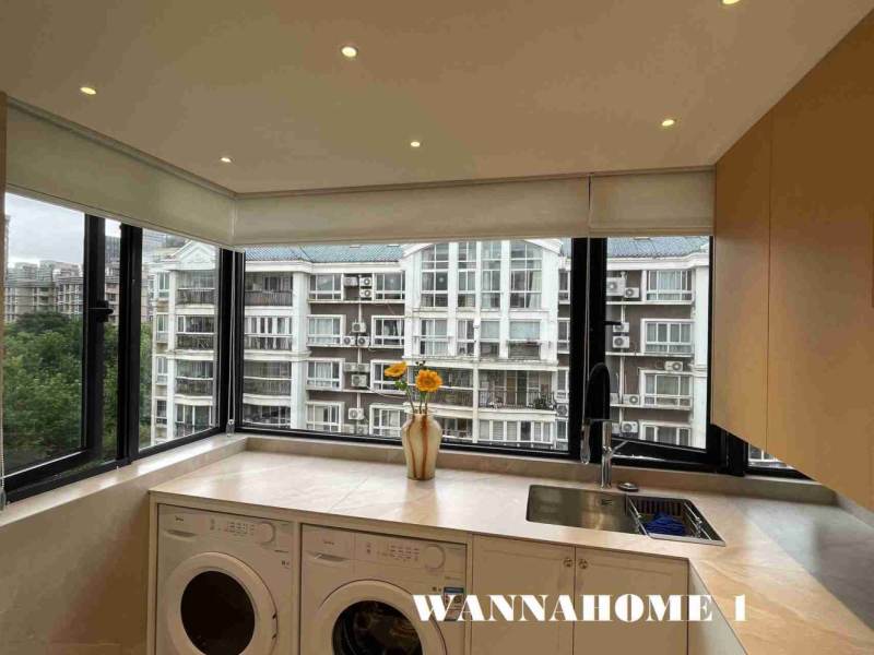 Housing image — Kitchen