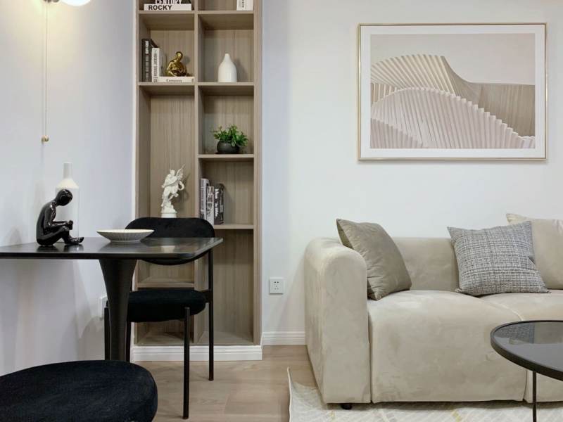 Housing image — Living Room