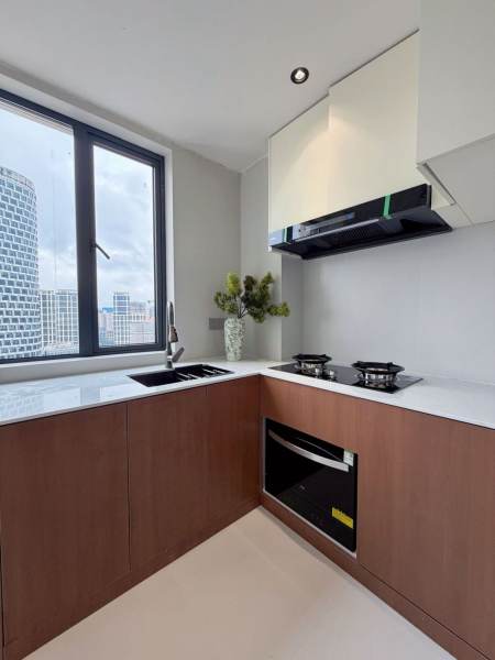 Housing image — Kitchen