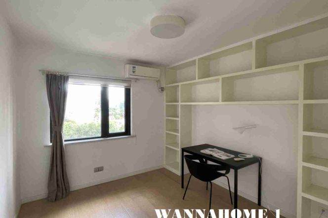 3BR Apartment at Shanghai Grand Plaza (Compound) with Floor-to-Ceiling Windows