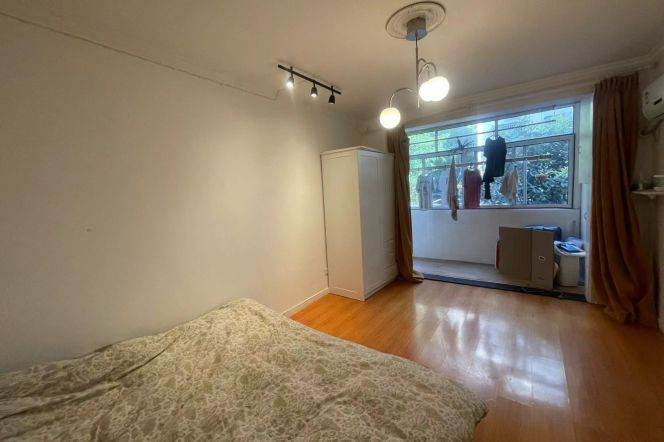 1BR Apartment in Old Xuhui