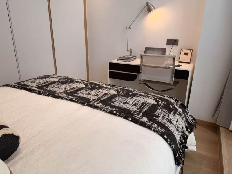 Housing image — Bedroom