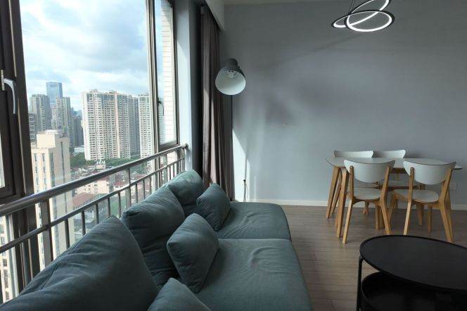 High-Floor Spacious 1BR Apartment at Yunhe Garden