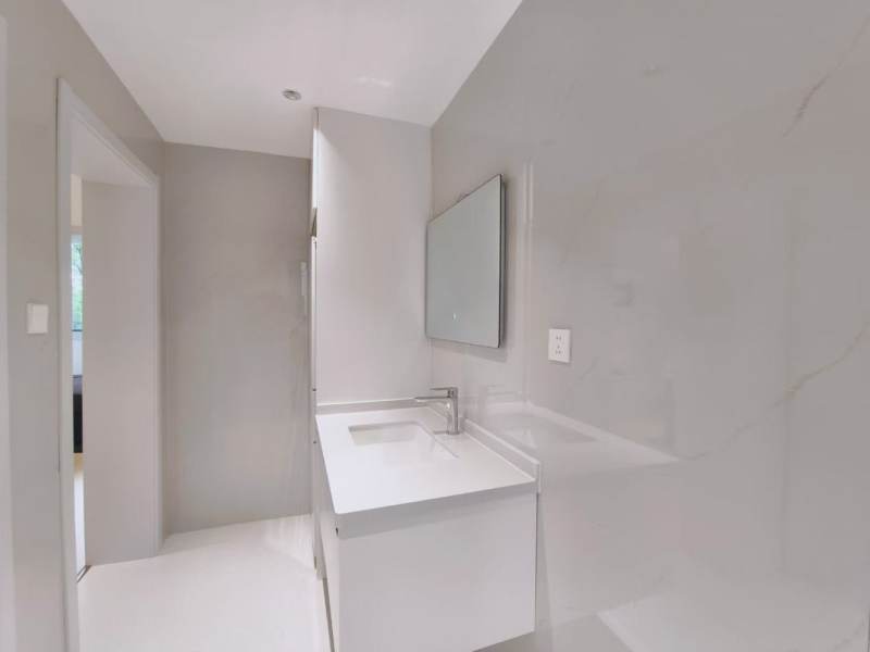 Housing image — Bathroom