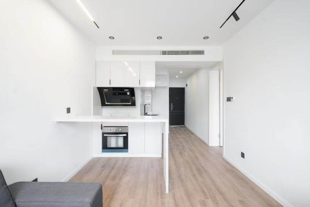 Housing image — Living Room